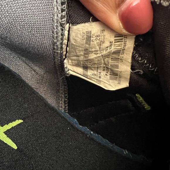 Nike Kobe exodus mens 10 multi colour sneakers.. - Picture 7 of 9